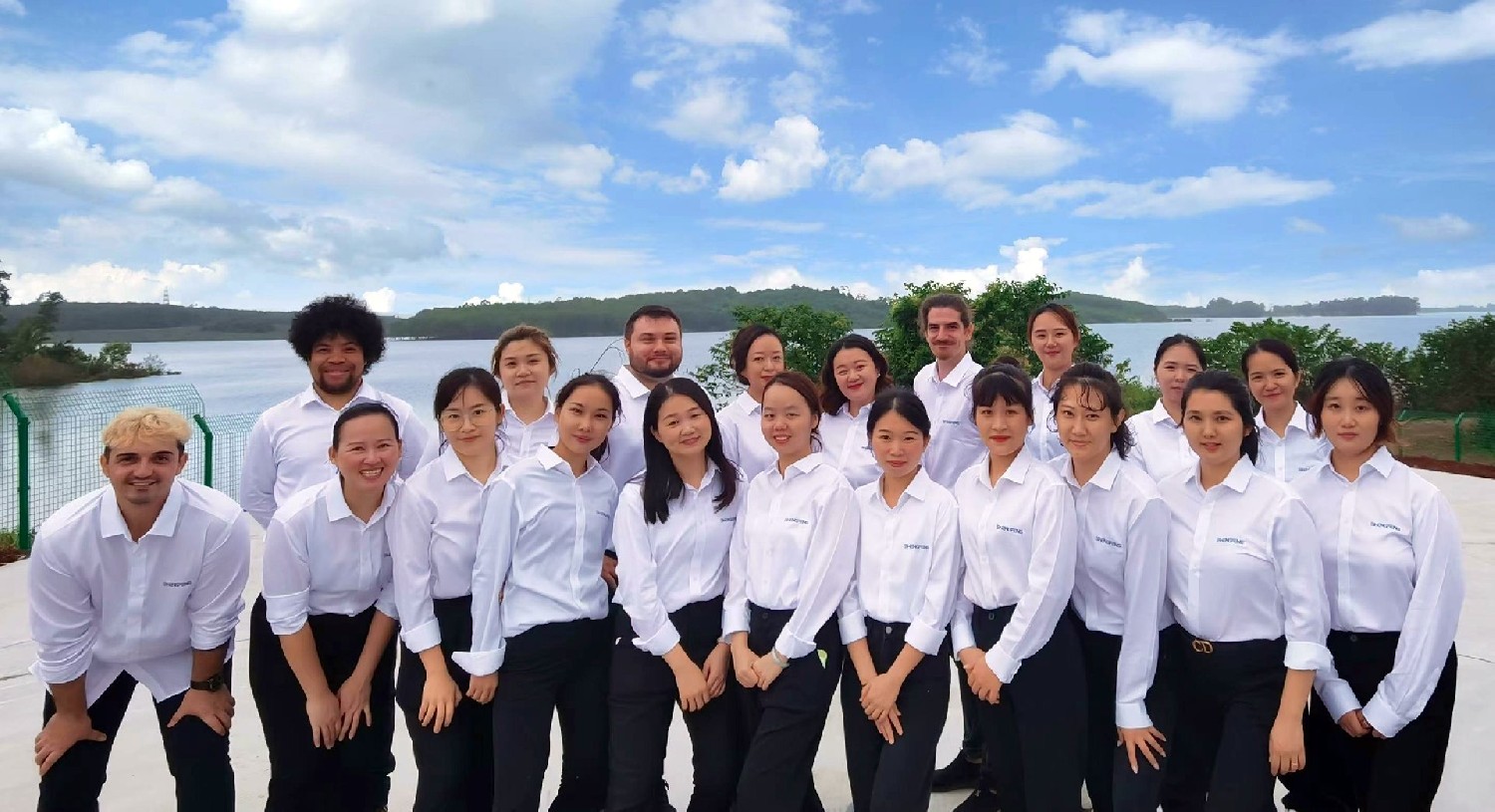 妮可的家国际幼儿园中外教师代表到访海口国际学校项目